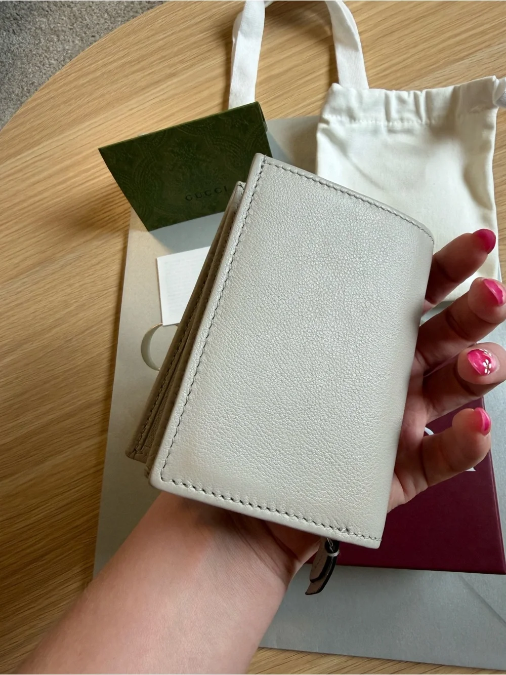 Bi-Color GUCCI GG Marmont Small Wallet - Picture 5 of 13